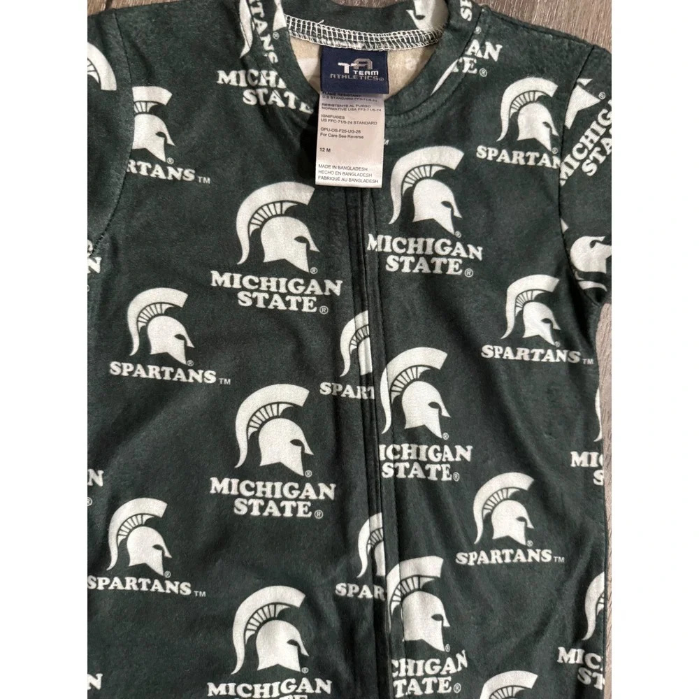 NWT Michigan State Spartans Kids Green Flannel Union Suit Sleeper 12 Months